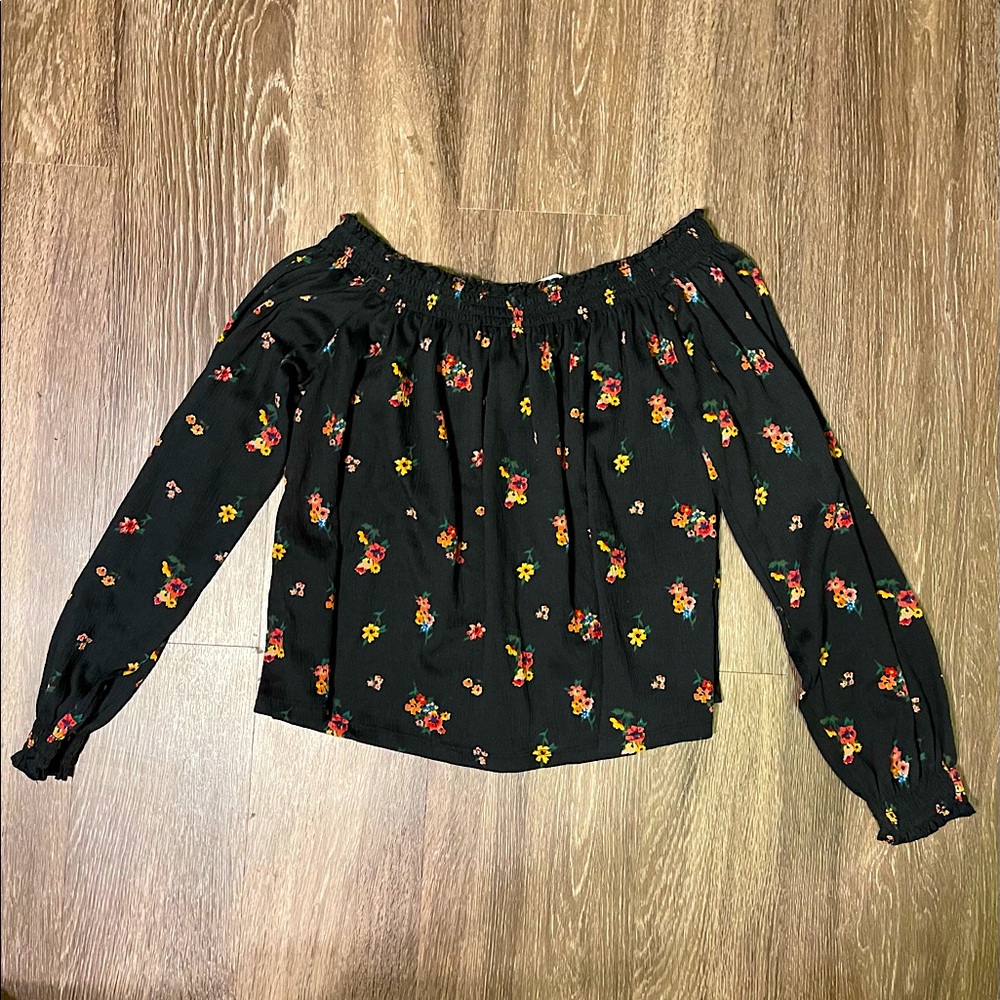 H&M Off the Shoulder Top